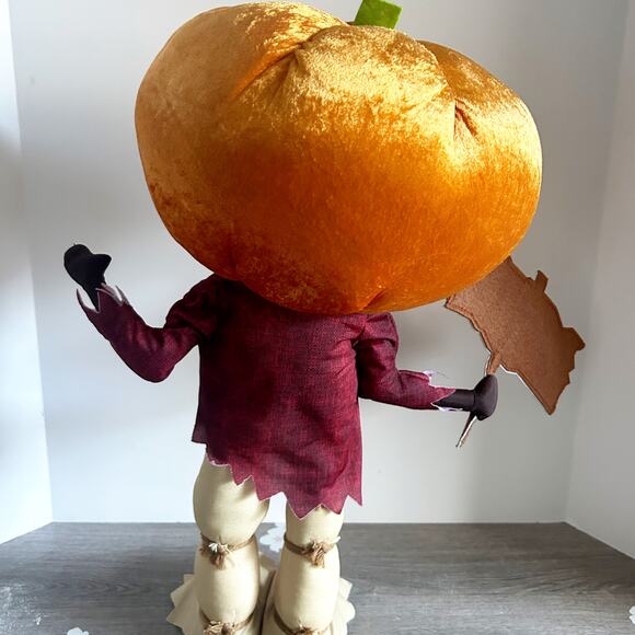 Gemmy Nightmare Before Christmas - Pumpkin King 22” Halloween Town Porch Greeter - Picture 4 of 8